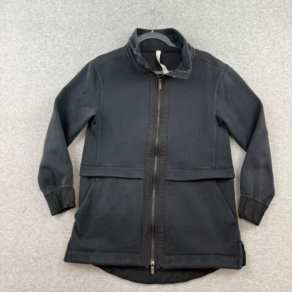 Lululemon Women's Light As Warmth Jacket Black Size 10 Full Zip Athleisure